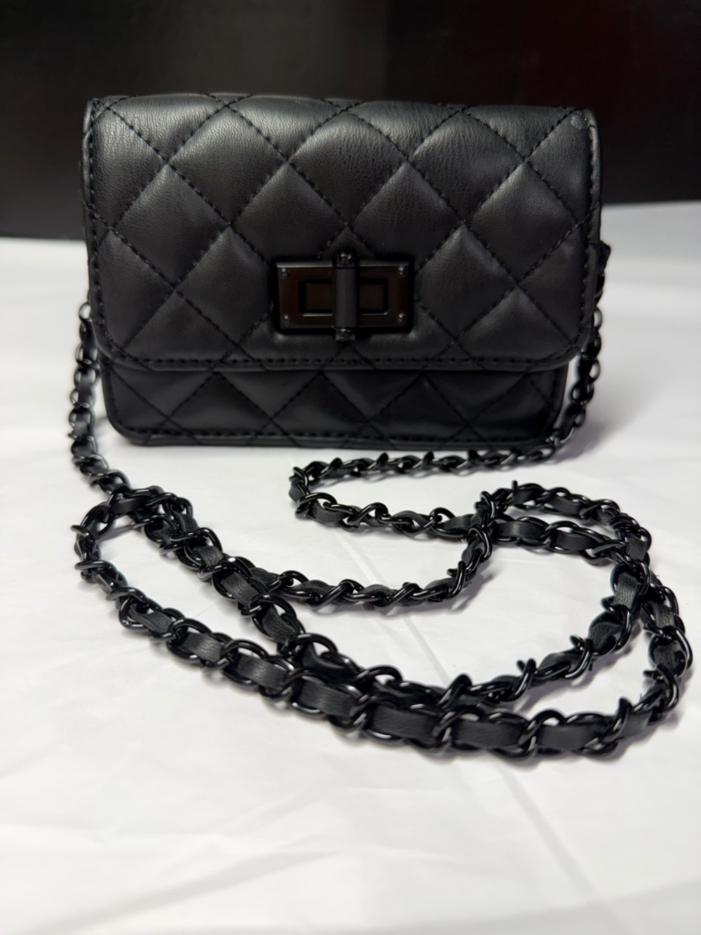 Black Quilted Chain Crossbody Bag Turn Lock Mini Shoulder Purse
